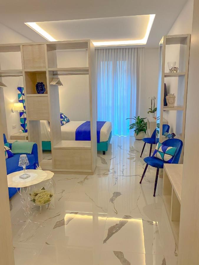 Sorrento Lux Suite Buitenkant foto